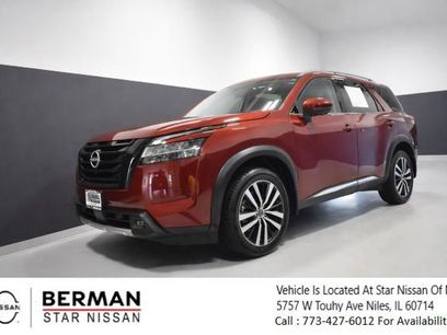Used 2023 Nissan Pathfinder Platinum