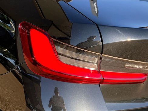 Used 2023 BMW 330i Sedan w/ Driving Assistance Package RWD image 57