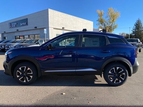 New 2026 Nissan Kicks SV w/ Charging Package image 4