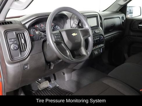 Used 2026 Chevrolet Silverado 1500 Custom w/ Turbomax Blackout Package RWD image 25