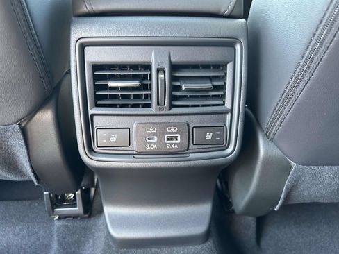 Certified 2026 Subaru Outback Limited w/ Premium/Limited Plus Package AWD/4WD image 13