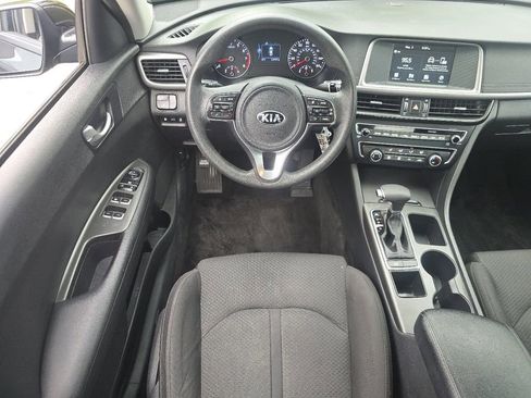 Used 2018 Kia Optima LX FWD image 22