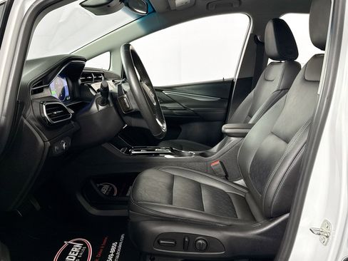Used 2023 Chevrolet Bolt LT w/ Infotainment Package image 20