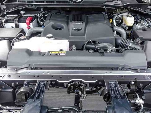 New 2026 Toyota Tundra SR5 AWD/4WD image 22