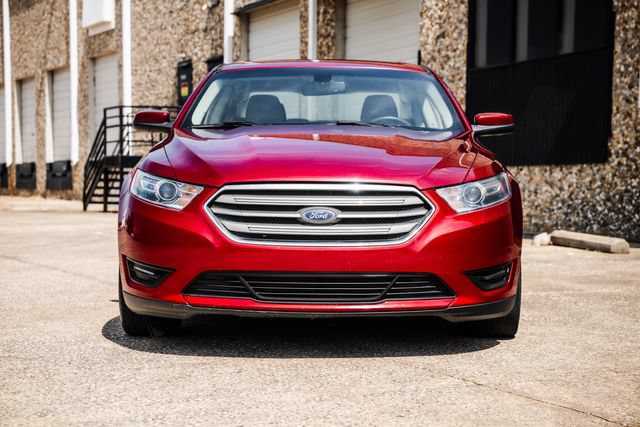 Used 2017 Ford Taurus SEL FWD image 15