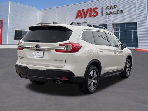 Used 2025 Subaru Ascent Premium AWD/4WD image 6