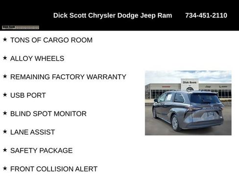 Used 2025 Toyota Sienna XLE FWD image 16