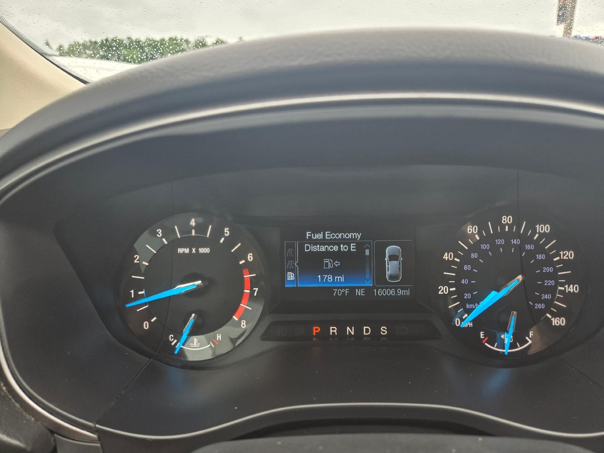 Used 2018 Ford Fusion SE FWD image 13