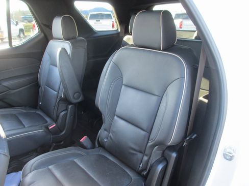 Certified 2023 Chevrolet Traverse Premier w/ Redline Edition image 20