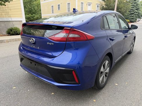 Used 2019 Hyundai Ioniq Plug-In Hybrid FWD image 8