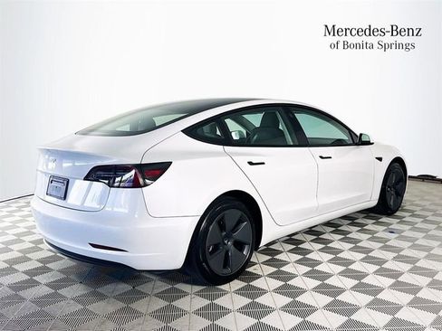 Used 2023 Tesla Model 3 Standard Range RWD image 7