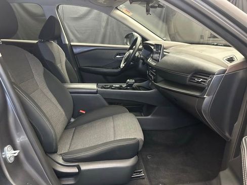 Used 2023 Nissan Rogue SV AWD/4WD image 14