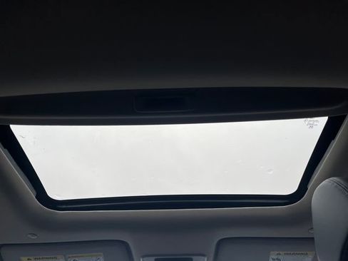 New 2026 Honda HR-V EX-L image 18