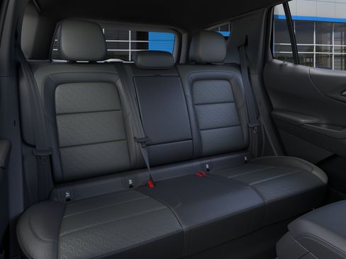 New 2027 Chevrolet Equinox LT w/ Convenience Package II FWD image 41