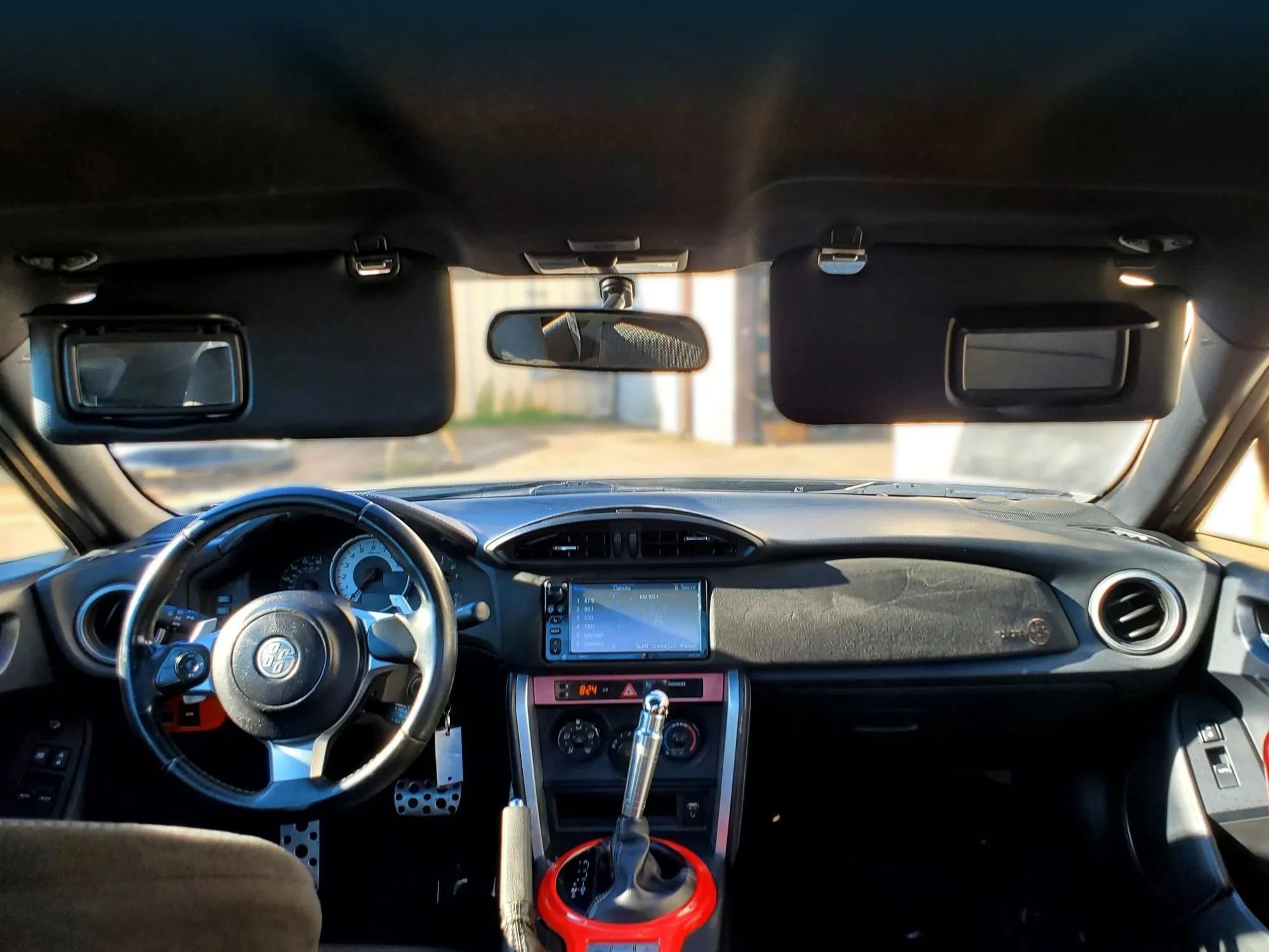 Used 2017 Toyota 86 RWD image 2