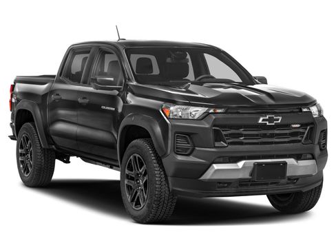 Certified 2023 Chevrolet Colorado Trail Boss w/ Technology Package AWD/4WD image 43