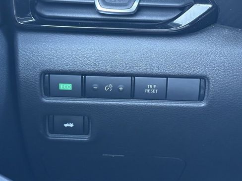 Certified 2022 Nissan Sentra SV image 16