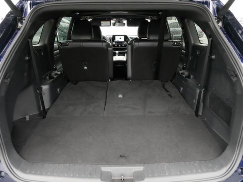 Certified 2025 Toyota Highlander XSE AWD/4WD image 18