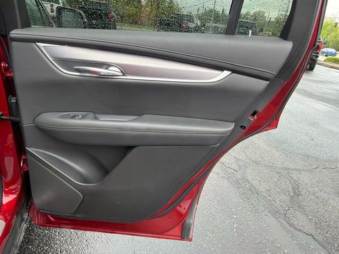 Used 2024 Cadillac XT6 Luxury w/ LPO, Floor Liner Package AWD/4WD image 43