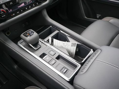 New 2026 Nissan Pathfinder SL FWD image 14