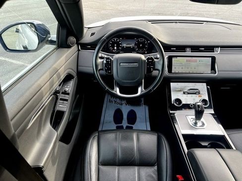 Used 2020 Land Rover Range Rover Evoque SE image 33