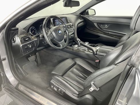 Used 2018 BMW 640i Convertible RWD image 10