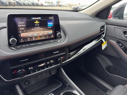 New 2026 Nissan Rogue Rock Creek image 21