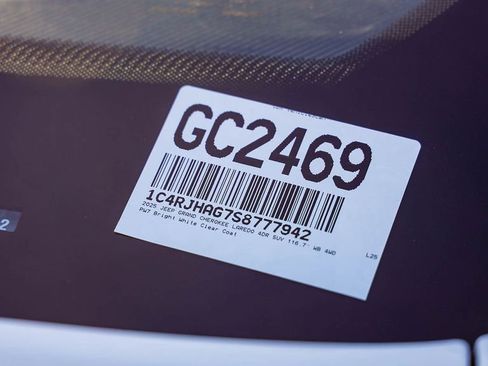 New 2025 Jeep Grand Cherokee Altitude image 29