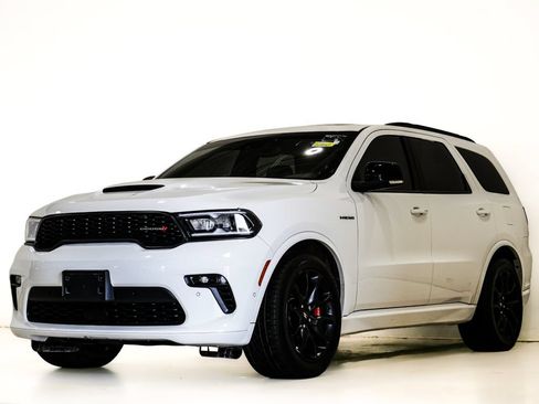Used 2023 Dodge Durango R/T w/ Tow 'N Go Package AWD/4WD image 3