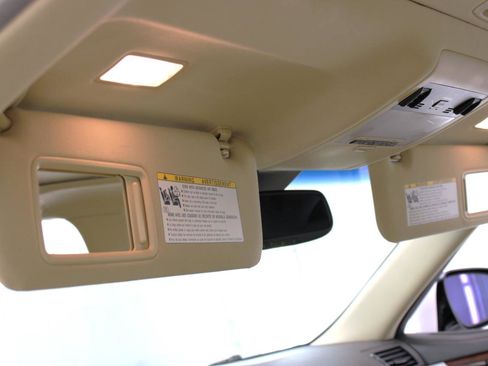 Used 2016 Lexus LS 460 w/ Comfort Package image 74