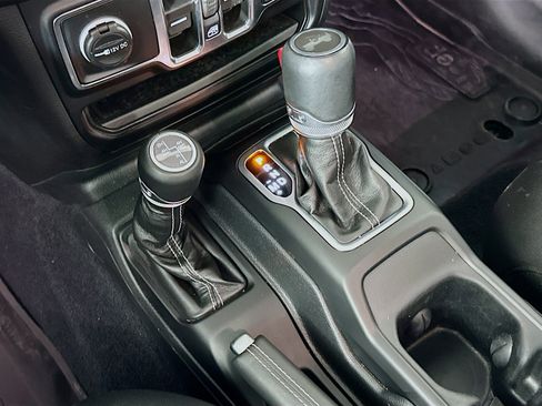 Used 2023 Jeep Wrangler Sahara w/ Cold Weather Group image 24