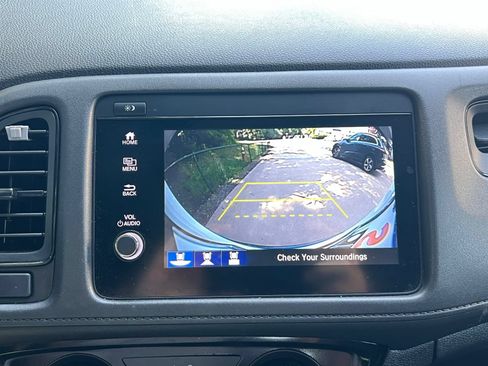 Used 2020 Honda HR-V Sport image 6