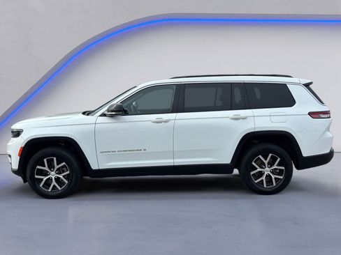 Used 2024 Jeep Grand Cherokee L Limited AWD/4WD image 7