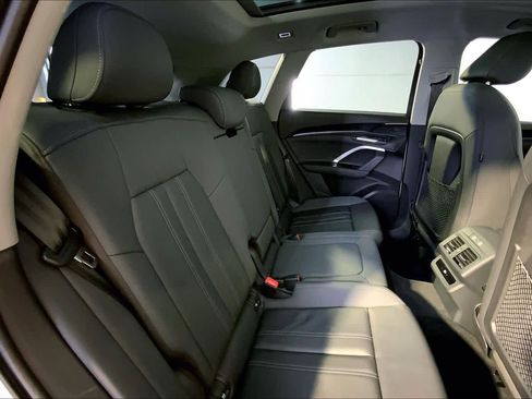 Used 2025 Audi Q5 Premium AWD/4WD image 20