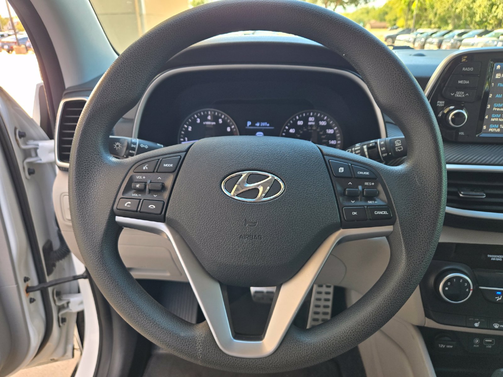Used 2020 Hyundai Tucson Value FWD image 11