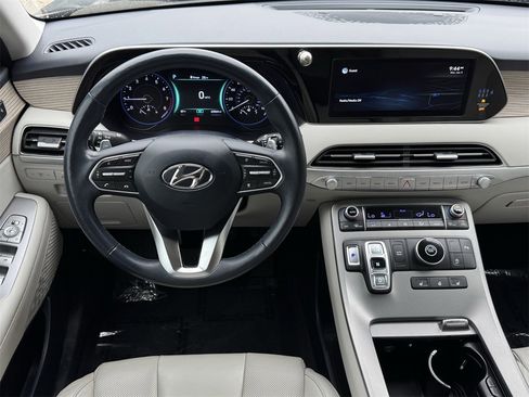 Used 2022 Hyundai Palisade SEL w/ 8P Bench Seat Package image 10