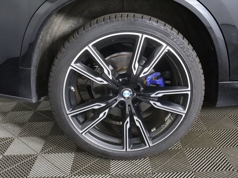 Used 2024 BMW X5 xDrive40i AWD/4WD image 24