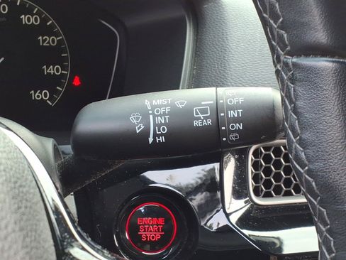 Used 2023 Honda Civic Sport image 25