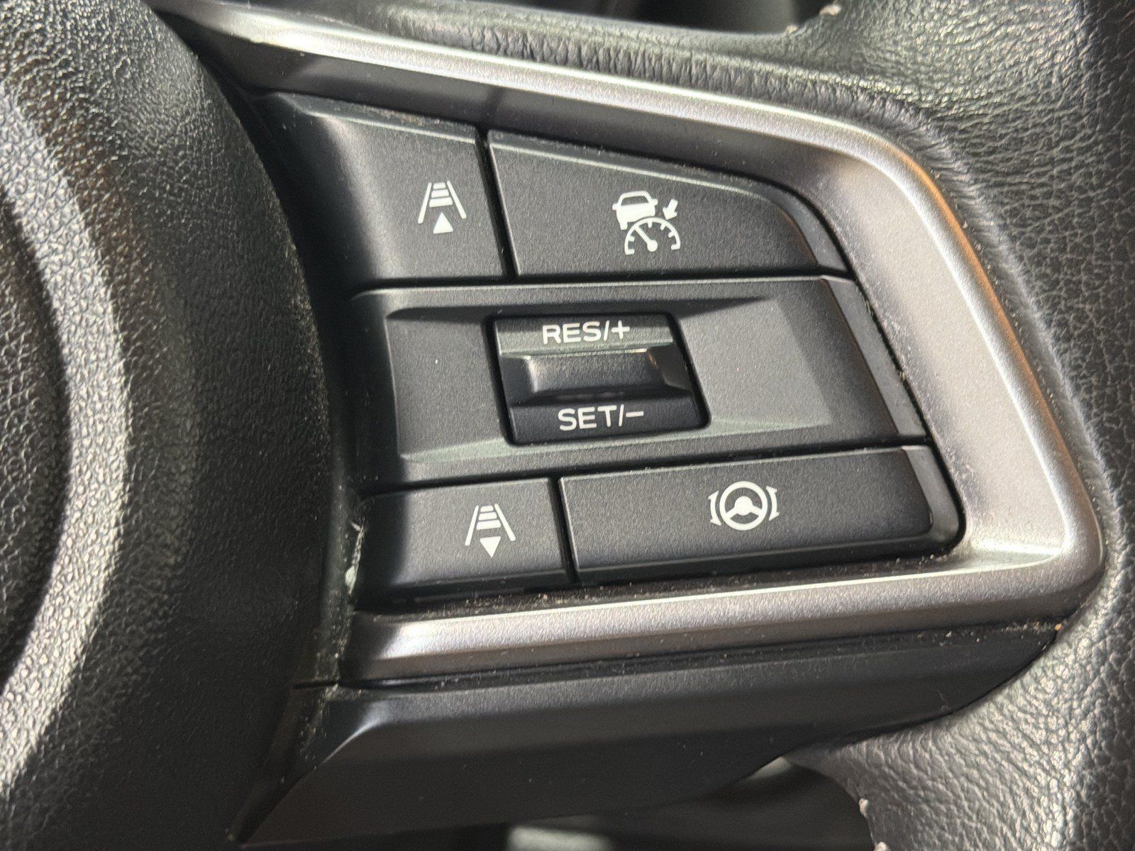 Certified 2024 Subaru Ascent Premium w/ Convenience Package AWD/4WD image 30