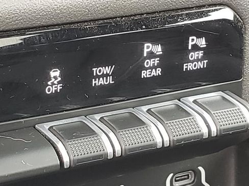 Used 2019 RAM 1500 Sport w/ Level 2 Equipment Group image 23