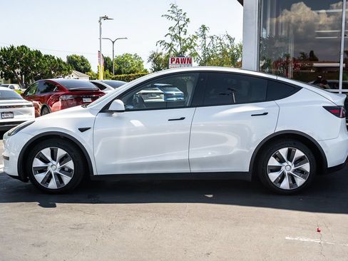 Used 2020 Tesla Model Y Long Range AWD/4WD image 5