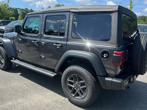New 2025 Jeep Wrangler Sport S image 10