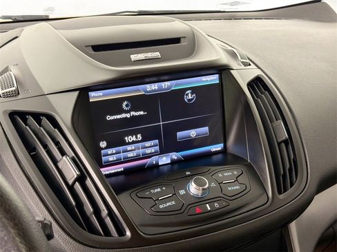 Used 2015 Ford Escape SE w/ SE Chrome Package image 14