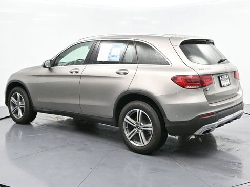 Used 2021 Mercedes-Benz GLC 300 4MATIC image 5