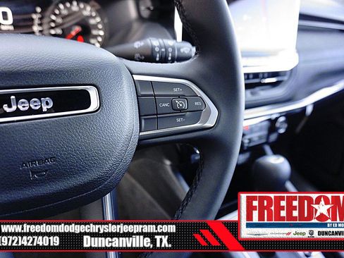 New 2026 Jeep Compass Latitude image 27