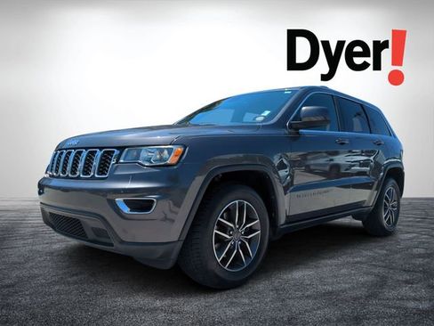 Used 2019 Jeep Grand Cherokee Laredo w/ Laredo X Package RWD image 8