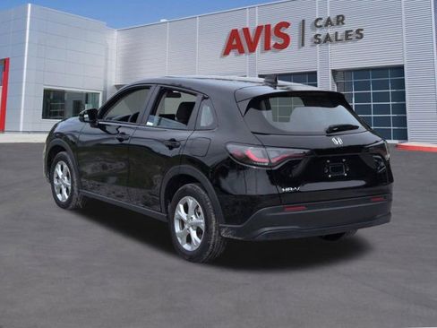 Used 2025 Honda HR-V LX image 9
