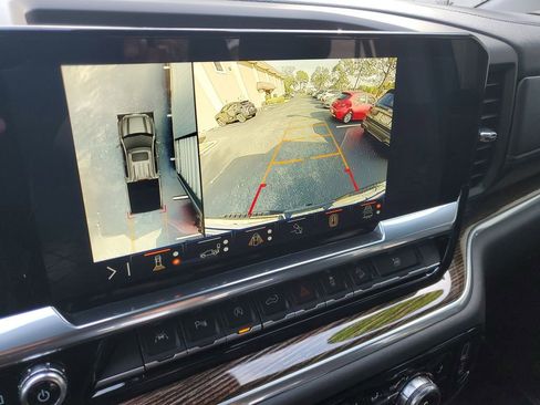 Used 2025 GMC Sierra 1500 Elevation w/ Elevation Premium Package image 30