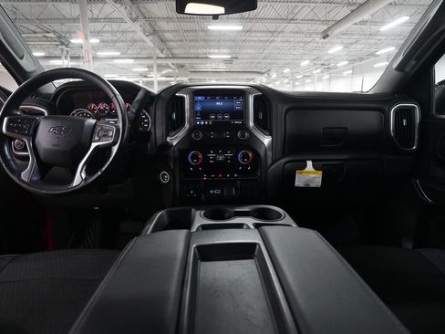 Used 2020 Chevrolet Silverado 1500 RST AWD/4WD image 5