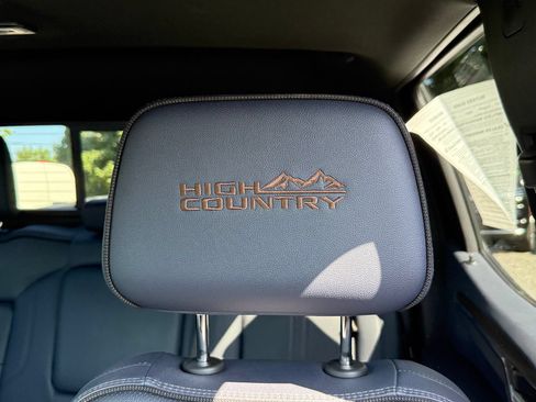 Certified 2023 Chevrolet Silverado 1500 High Country w/ High Country Premium Package AWD/4WD image 18